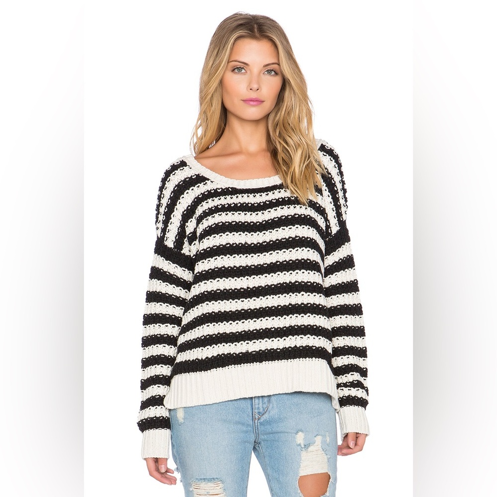 FREE PEOPLE AT THE‎ BEACH LONG SLEEVE PULLOVER SWEATER IVORY/BLACK